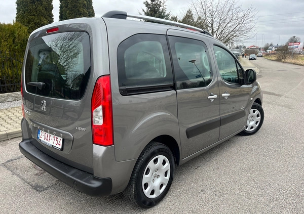 Peugeot Partner cena 26800 przebieg: 230123, rok produkcji 2010 z Zgierz małe 232